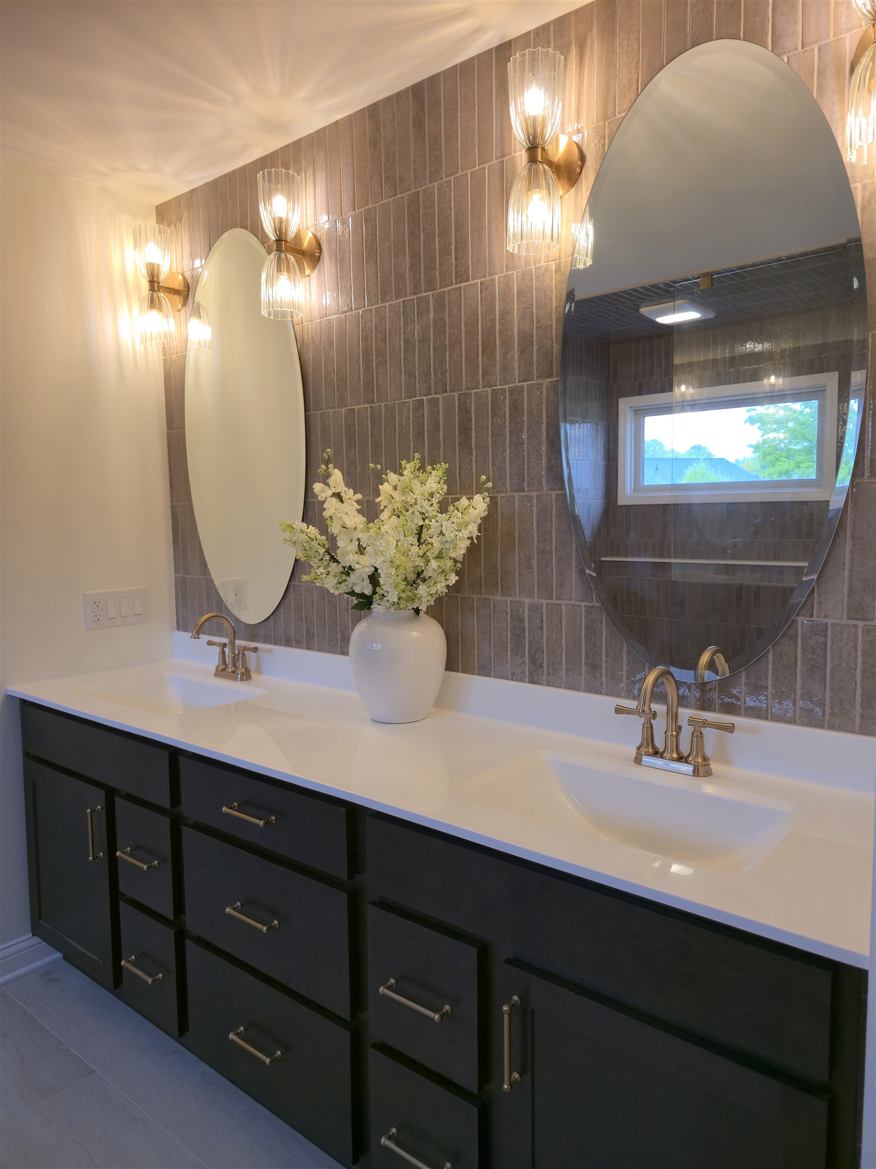 Delta raincan shower system wet room Fishers Indiana