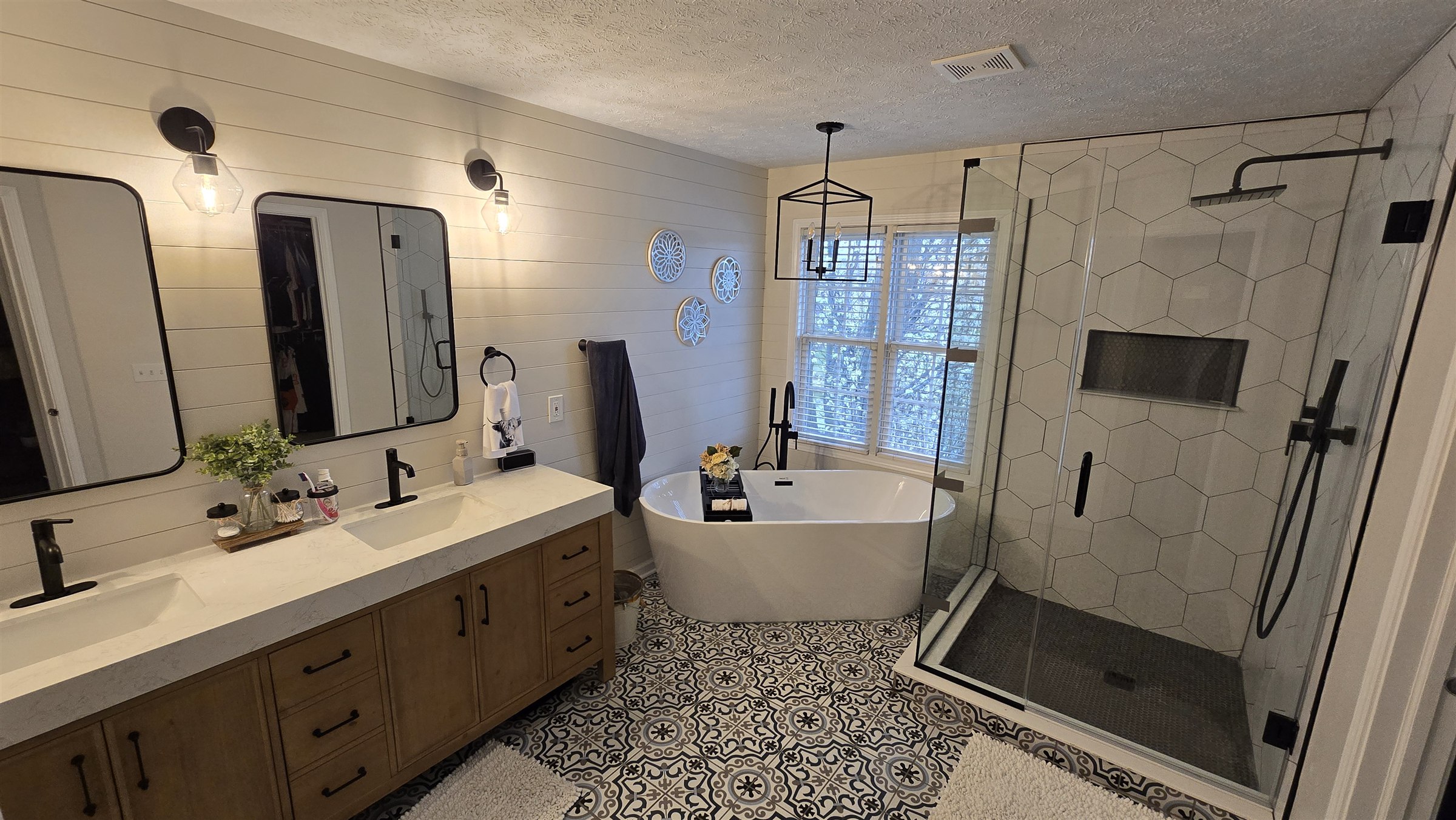 Farmhouse bathroom with shiplap Fishers Indiana