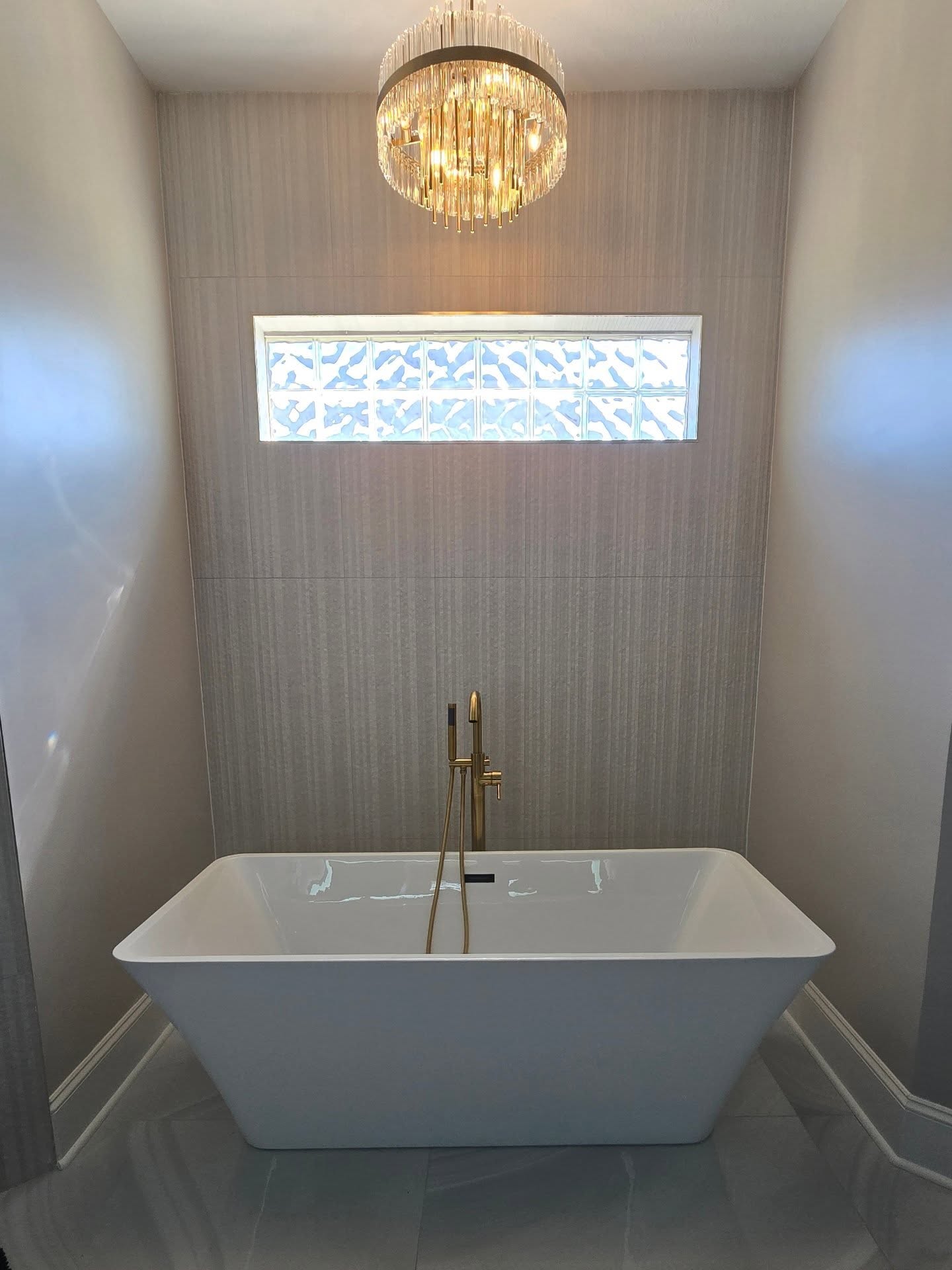 Floor to ceiling tile installation Noblesville Indiana