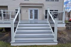 outdoor2_McCabe-Deck-Complete-2